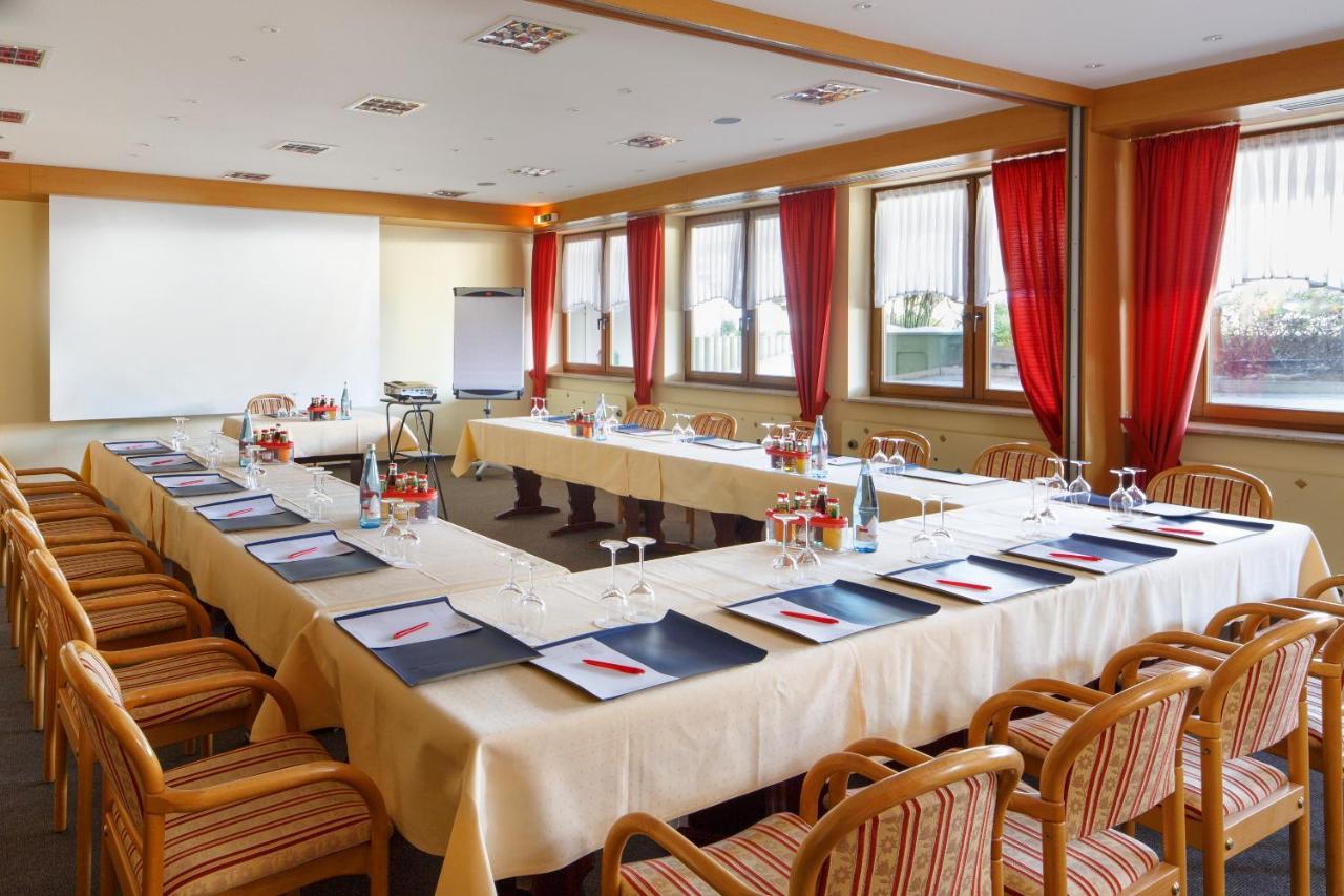 Invite Hotel Loewen Freiburg Kültér fotó